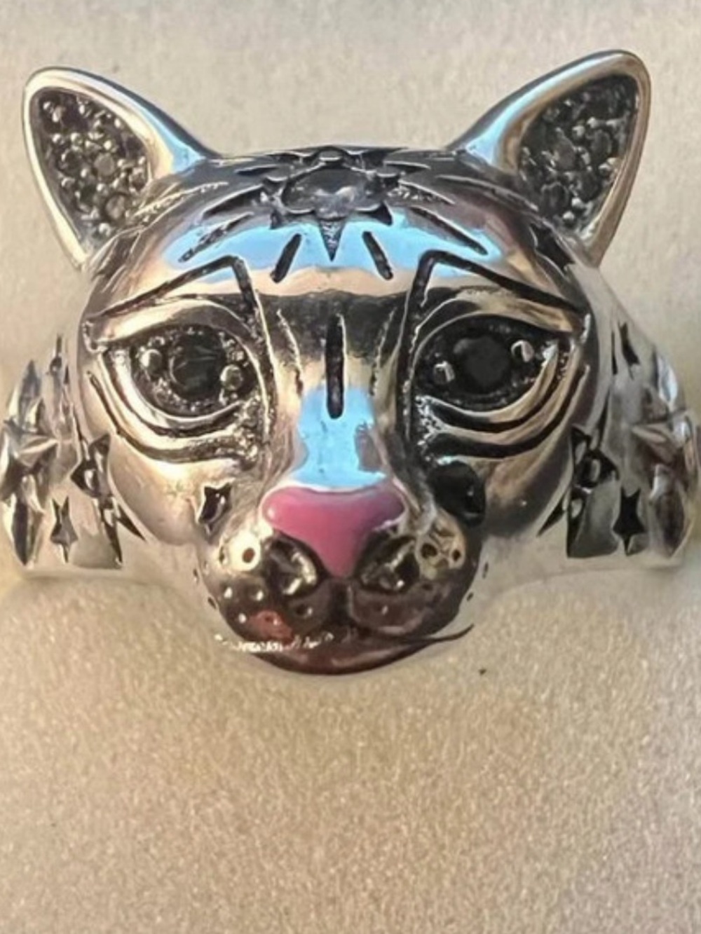 “New” UNISEX Sterling Silver Pink Star Enamel Cat Ring. Size 9. A Pet Lover Gift